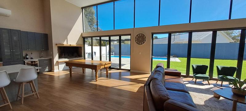 5 Bedroom Property for Sale in Riversdale Western Cape